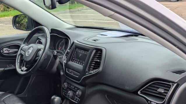 2019 Jeep Cherokee Altitude