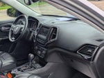 2019 Cherokee Thumbnail 36