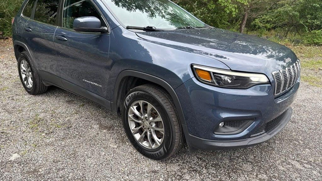 Preowned 2020 Jeep Cherokee Latitude Plus for Sale