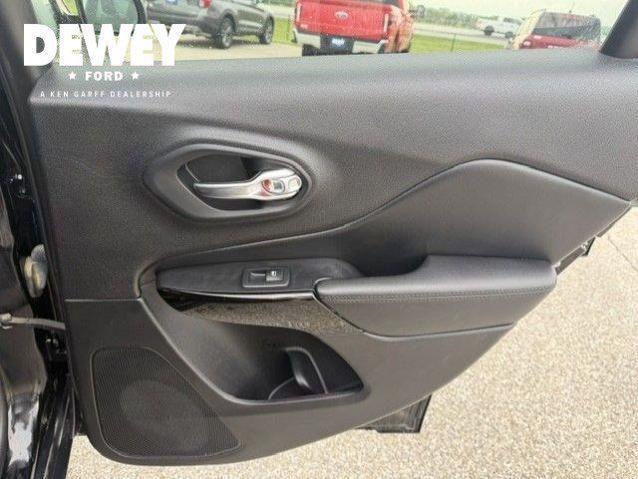2021 Jeep Cherokee - $12,917