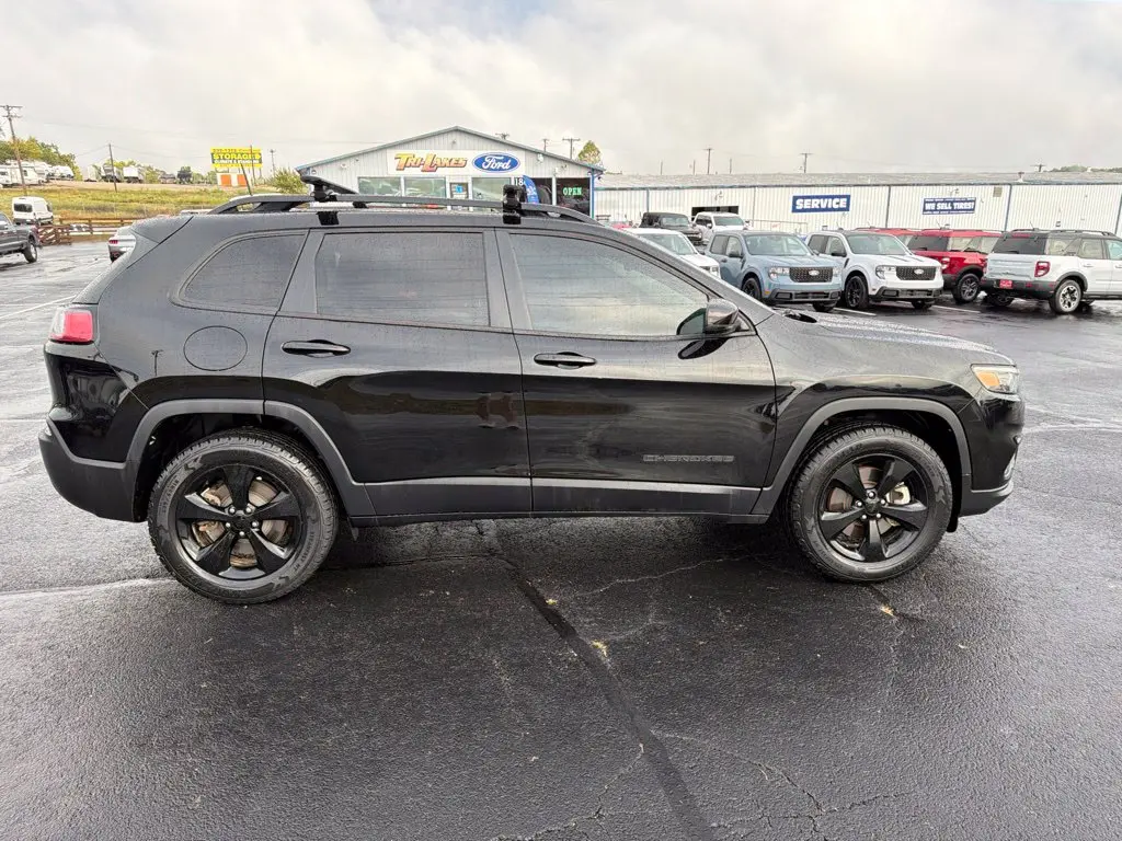 2021 Jeep Cherokee - $18,402