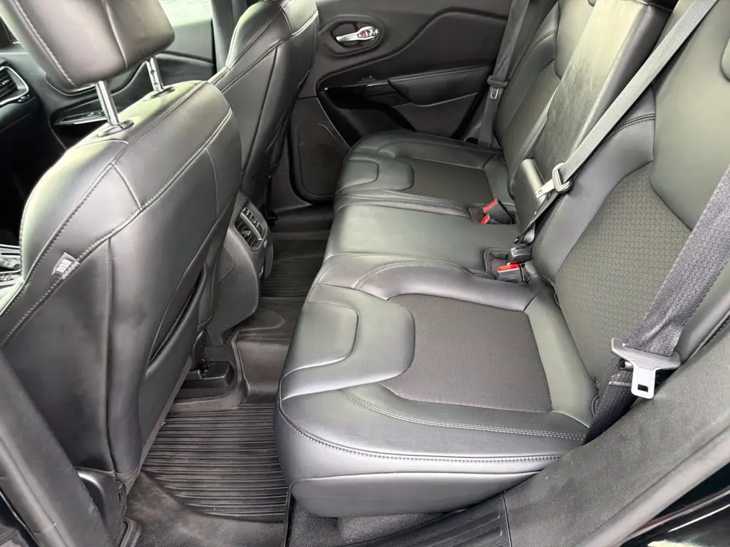 2021 Jeep Cherokee - $18,402