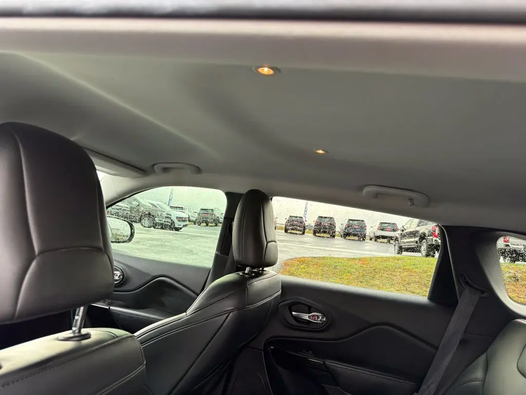 2021 Jeep Cherokee - $18,402
