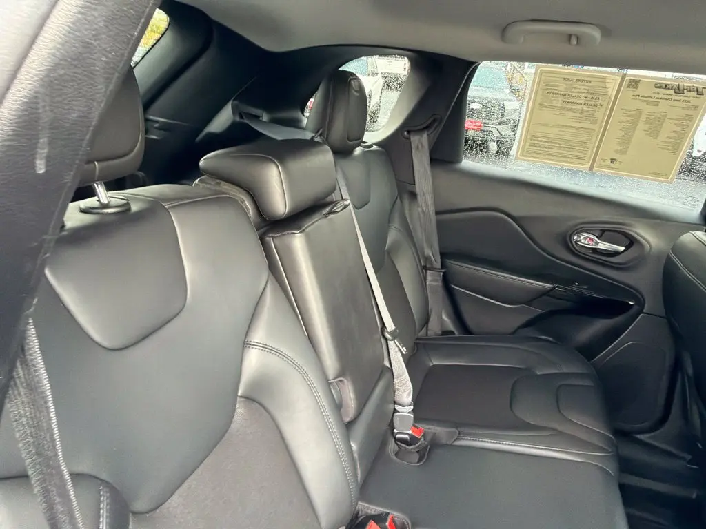 2021 Jeep Cherokee - $18,402