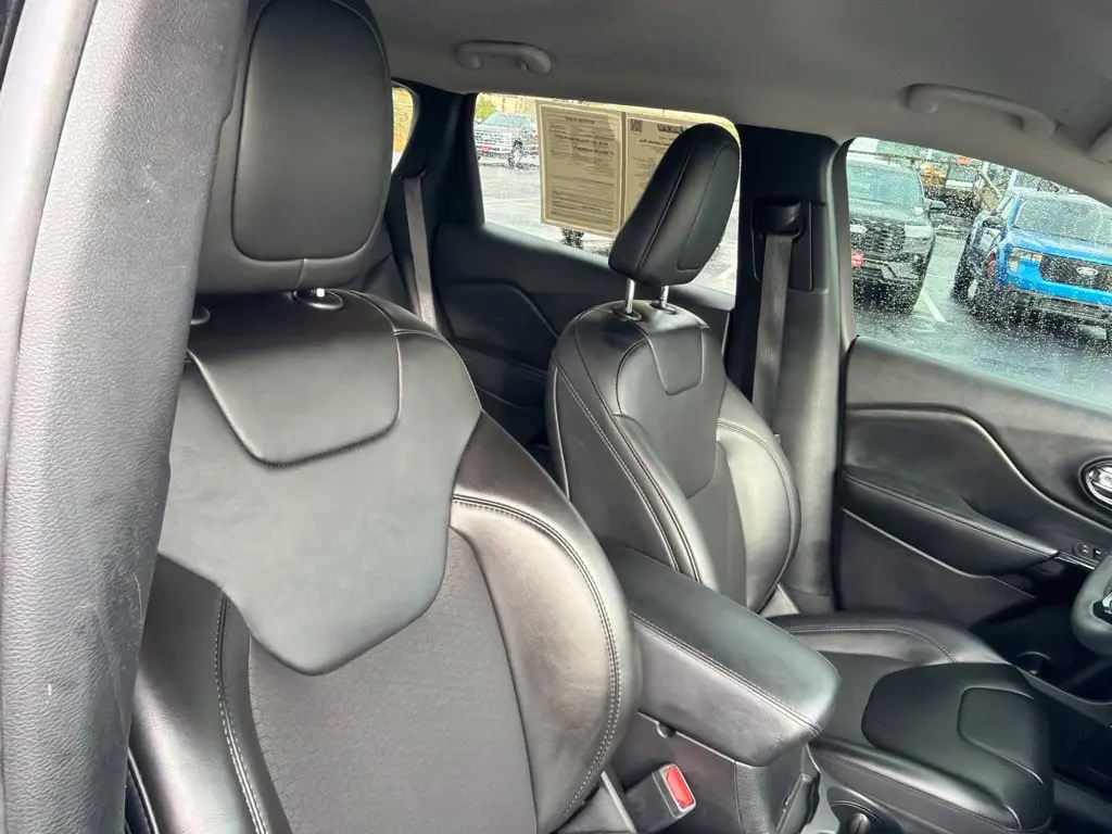 2021 Jeep Cherokee - $18,402