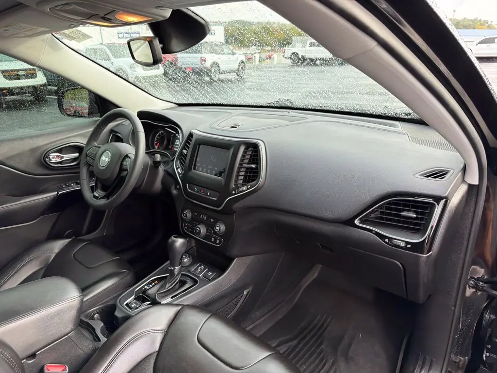 2021 Jeep Cherokee - $18,402
