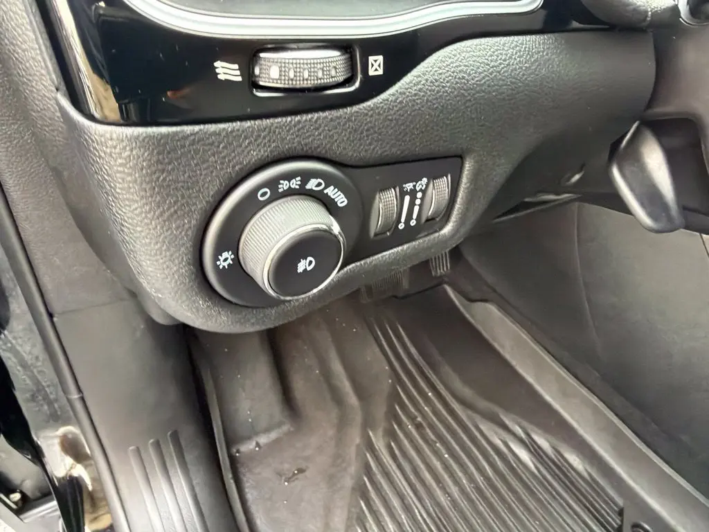 2021 Jeep Cherokee - $18,402