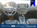 2019 Cherokee Thumbnail 11