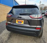 2019 Cherokee Thumbnail 4