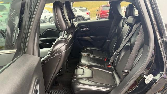 2019 Jeep Cherokee Altitude