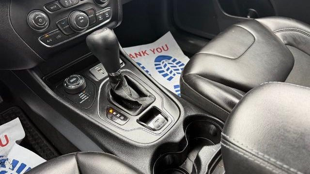 2019 Jeep Cherokee Altitude