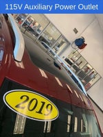 2019 Cherokee Thumbnail 22