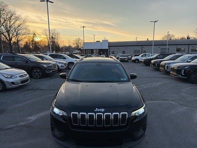 2019 Jeep Cherokee 4X4 Latitude Plus 4DR SUV