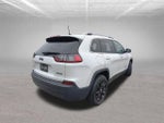 2019 Cherokee Thumbnail 26