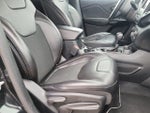 2019 Cherokee Thumbnail 4