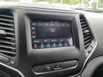 2019 Cherokee Thumbnail 25