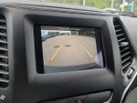 2019 Cherokee Thumbnail 26