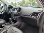 2019 Cherokee Thumbnail 34
