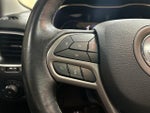 2019 Cherokee Thumbnail 17