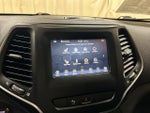 2019 Cherokee Thumbnail 25