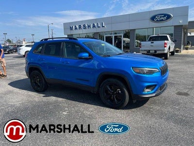 Photo of a 2021 Jeep Cherokee 4X4 Latitude Plus 4DR SUV for sale