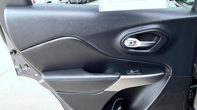 2019 Jeep Cherokee Altitude