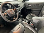 2019 Cherokee Thumbnail 15