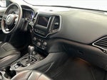 2019 Cherokee Thumbnail 24