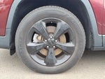 2019 Cherokee Thumbnail 23