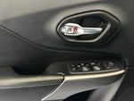 2020 Cherokee Thumbnail 10