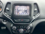 2019 Cherokee Thumbnail 28