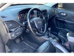 2019 Cherokee Thumbnail 16
