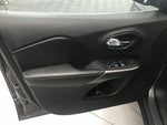 2019 Cherokee Thumbnail 17