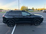 2019 Cherokee Thumbnail 8