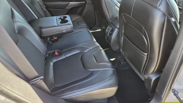2019 Jeep Cherokee Altitude