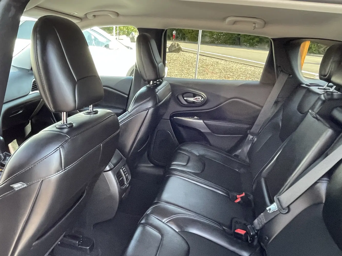2019 Jeep Cherokee - $13,897