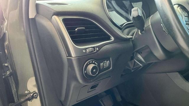2019 Jeep Cherokee Altitude