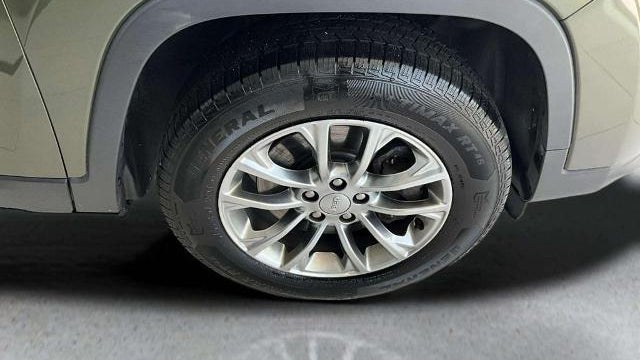 2019 Jeep Cherokee Altitude
