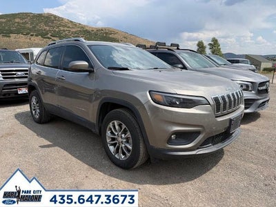Photo of a 2019 Jeep Cherokee 4X4 Latitude Plus 4DR SUV for sale