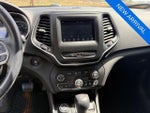 2019 Cherokee Thumbnail 19