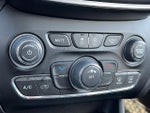 2020 Cherokee Thumbnail 25