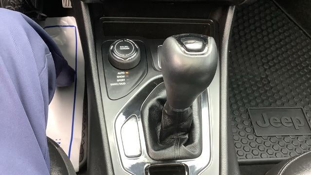 2020 Jeep Cherokee Altitude