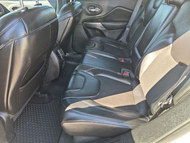 2019 Jeep Cherokee - $15,618
