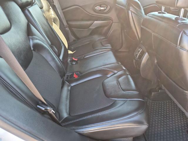 2019 Jeep Cherokee - $15,618