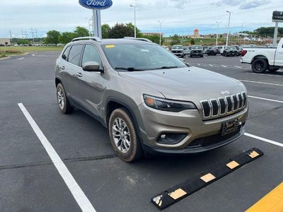Photo of a 2019 Jeep Cherokee 4X4 Altitude 4DR SUV for sale