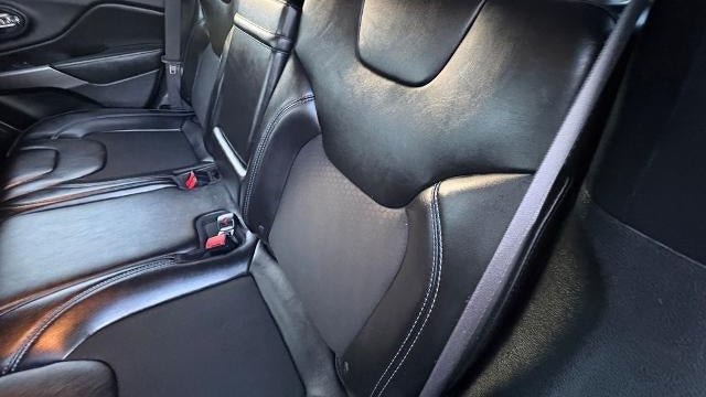 2019 Jeep Cherokee Altitude