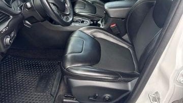 Preowned 2019 Jeep Cherokee Altitude for Sale