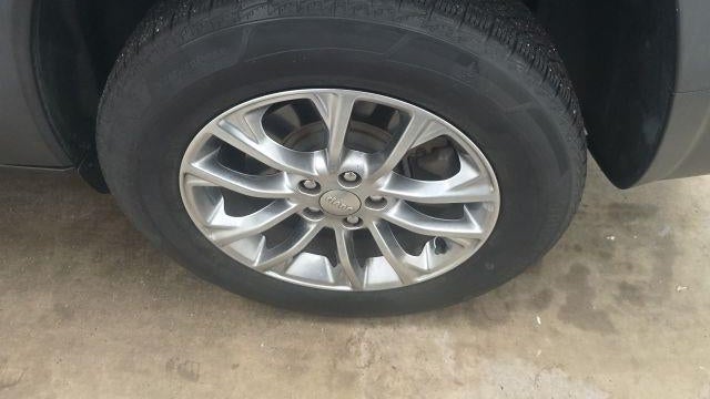 2019 Jeep Cherokee Altitude