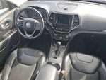 2019 Cherokee Thumbnail 26