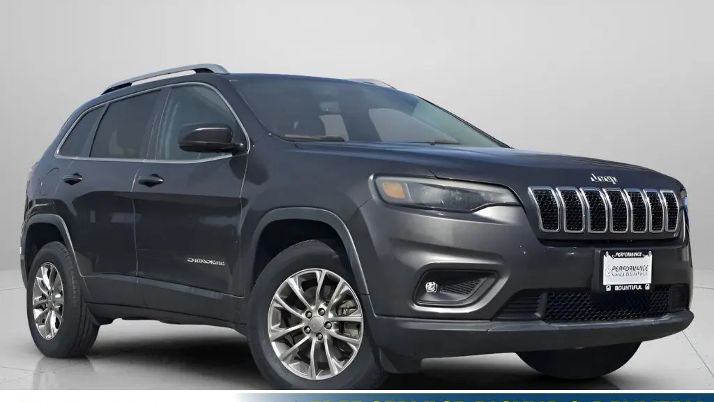 Preowned 2019 Jeep Cherokee Altitude for Sale
